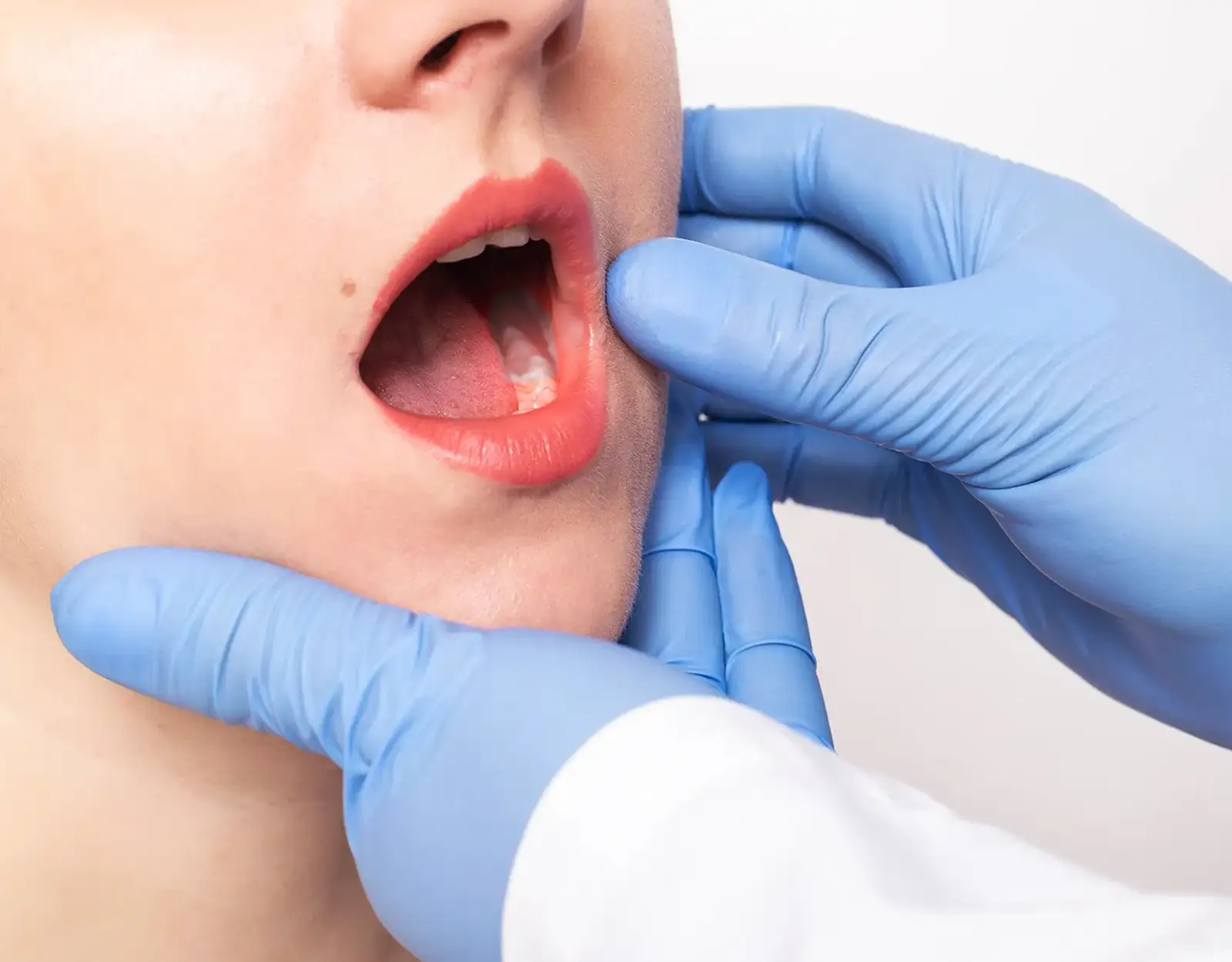 Gnatologia - Dr. Emanuele Ciulli - Odontoiatria Estetica e Infantile, Roma Gnatologia - Dr. Emanuele Ciulli - Odontoiatria Estetica e Infantile, Roma